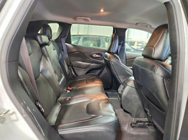 Jeep Cherokee / Trailhawk / 4x4 / automat / Tarnów - zdjęcie 11