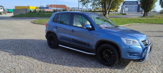 Volkswagen Tiguan z 2010 r. 2.0 TSI 4 Motion o mocy 170 KM b Strzegom - zdjęcie 4