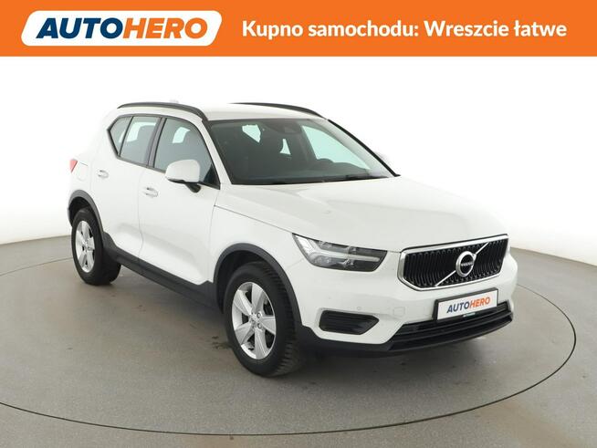 Volvo XC 40 automat navi grzane fotele+kier. kamera LED tempomat Warszawa - zdjęcie 10