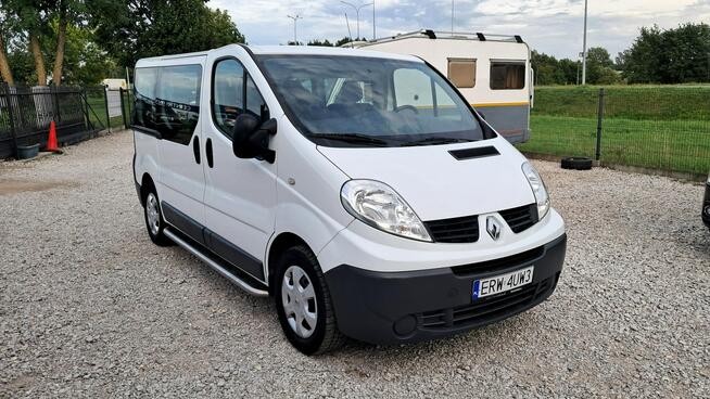 Renault Trafic Pięknie utrzymany! Niski przebieg! Igła! Zobacz! Rawa Mazowiecka - zdjęcie 4