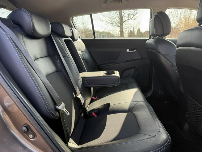 Kia Sportage Bezwypadkowy * Bezszkodowy * Bogate wyposażenie Jaworzno - zdjęcie 9