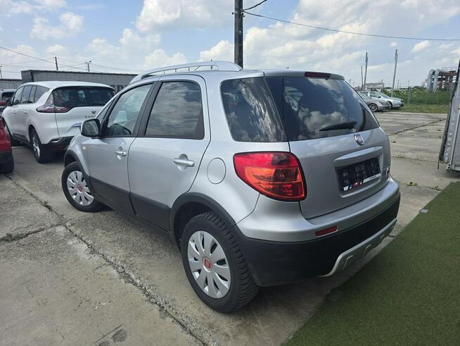 Fiat Sedici 1.6 ben. 120KM 4x4 Kraków - zdjęcie 7
