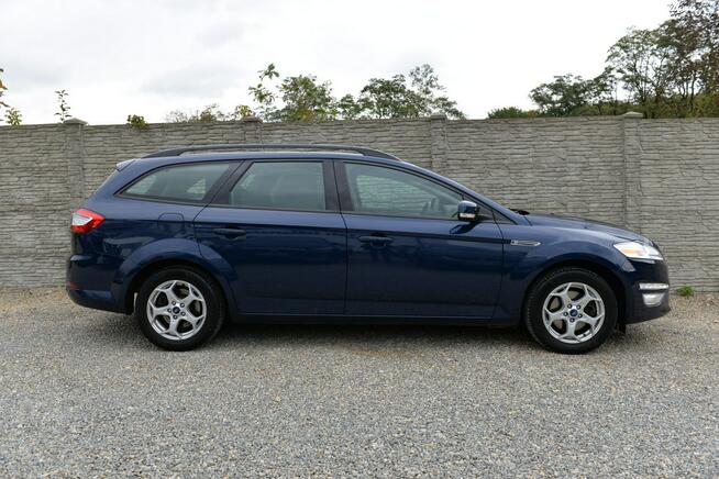 Ford Mondeo 2.0 145KM LED SONY Czujnik przód tył Climatronic Alufelgi Dąbrowa Górnicza - zdjęcie 6