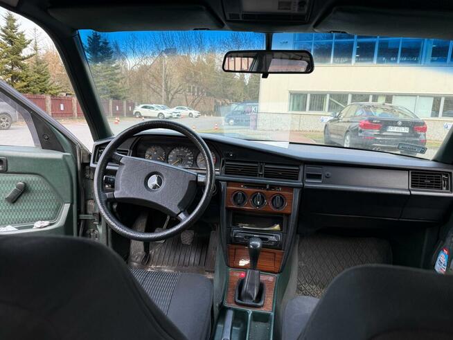 Sprzedam Mercedes-Benz W201 190 Kraków - zdjęcie 5