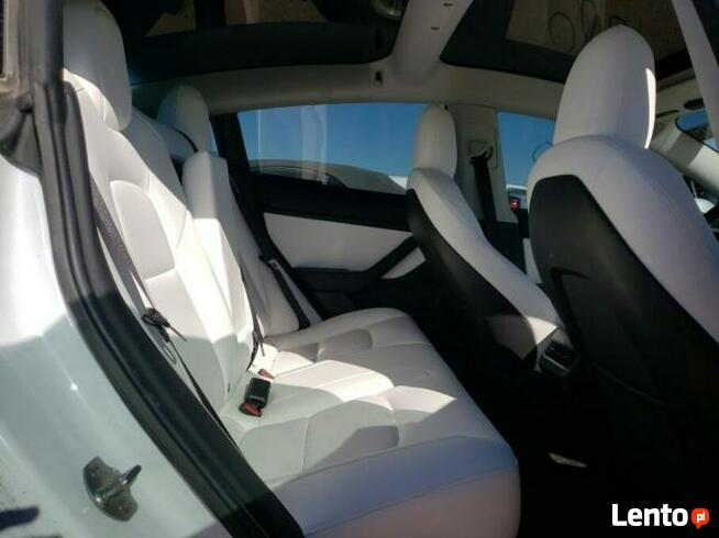 MODEL 3, 2019, lekko uszkodzony tył Warszawa - zdjęcie 7