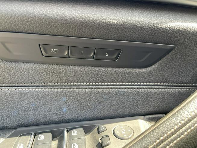 BMW 520 Mpakiet XDrive mHEV Skóra Kamera Pamięć Panorama HAK 190KM Gliwice - zdjęcie 11
