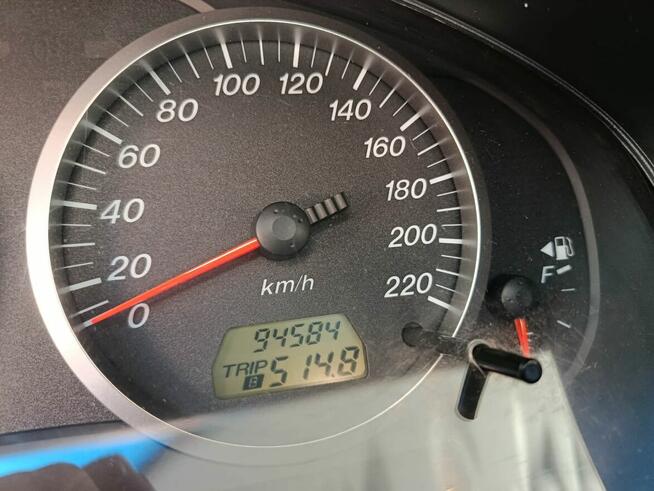 Mazda 2 2004 95tys /km przebiegu ładna zadbana wawa Warszawa - zdjęcie 2