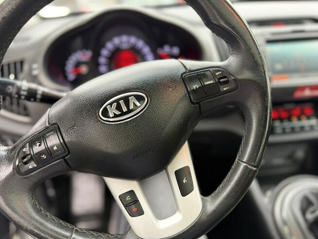 Kia Sportage 2.0 4x4 navi  PANORAMA  czujniki  cofania Łodygowice - zdjęcie 11