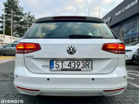 Volkswagen Passat 1.4 TSI ACT Trendline DSG 2018  103708 km Benzyna Tychy - zdjęcie 3