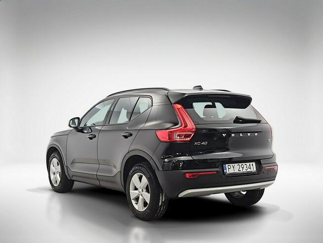 Volvo XC 40 T2 Essential aut ! Z Polskiego Salonu ! Faktura Vat ! Warszawa - zdjęcie 3