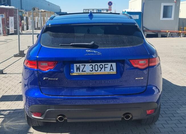 Jaguar F-Pace 2.0 i4P AWD R-Sport, 2018 r. SALON POLSKA Nowy Dwór Mazowiecki - zdjęcie 4
