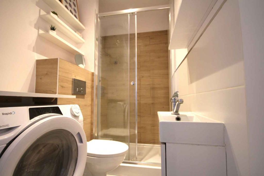 1pok, 20met, Okolice Inżynierskiej PARKING (Wrocław) Stare Miasto - zdjęcie 6