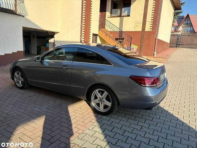 Mercedes E 250 Kraków - zdjęcie 6