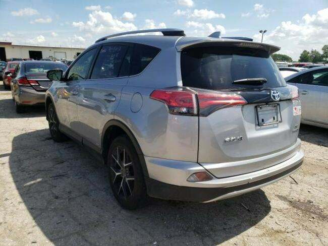 Toyota RAV-4 2018, 2.5L, 4x4, porysowany lakier Warszawa - zdjęcie 4