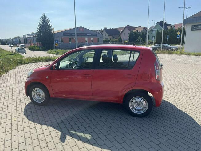 Daihatsu Sirion 1.0 Benzyna - 2005 rok Głogów - zdjęcie 8