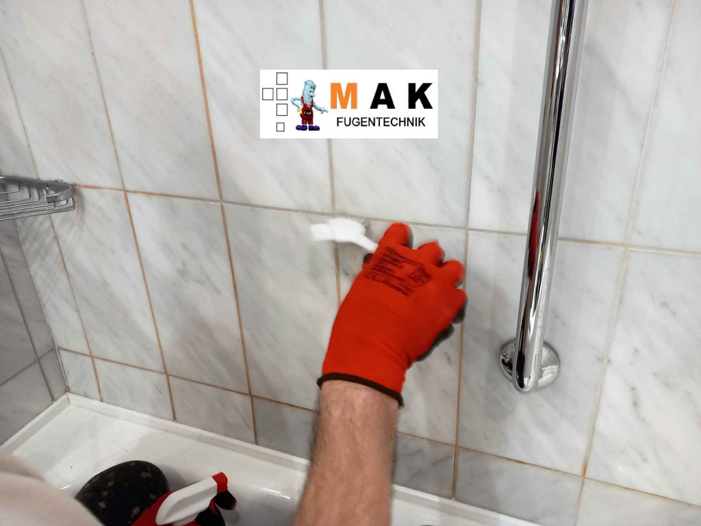 czyszczenie od pleśni lub grzybów: łazienki,kabiny prysznicowe Opole - zdjęcie 3