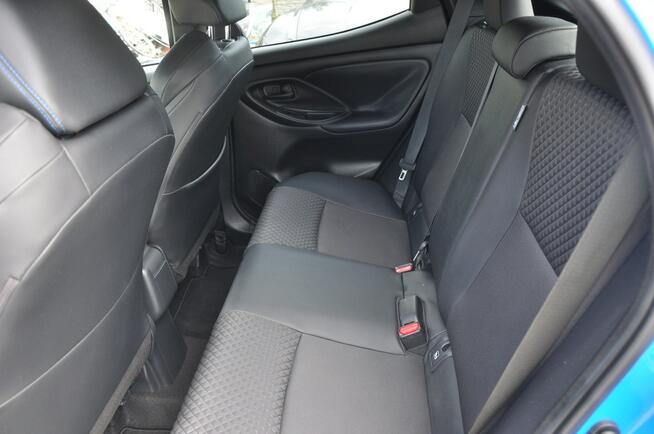 Toyota Yaris Dąbrowa Górnicza - zdjęcie 10