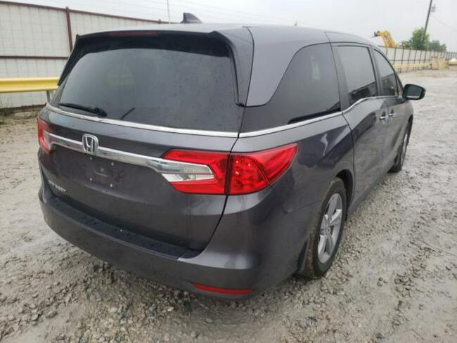 Honda Odyssey 2018, 3.5L, EXL, po gradobiciu Warszawa - zdjęcie 4