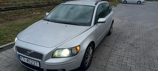 Volvo V50 2.0D Momentum Toruń - zdjęcie 6