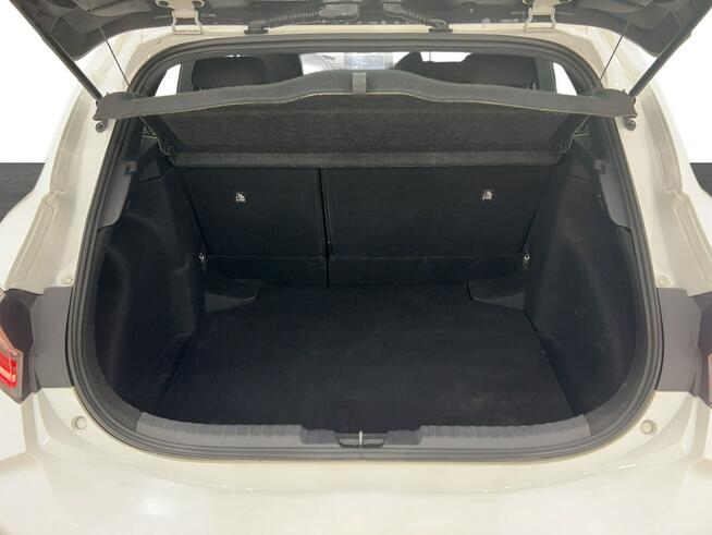 Toyota Corolla 1.5 Comfort Sedan Warszawa - zdjęcie 11