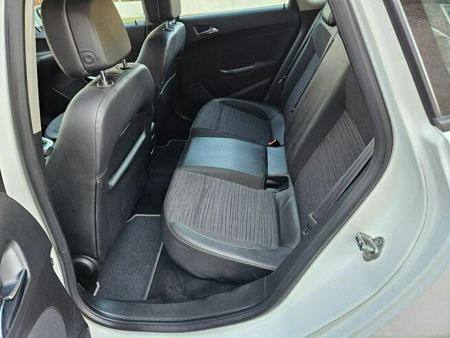 Opel Astra 1,4 TURBO klimatyzacja ładna zarejstrowana Włocławek - zdjęcie 12