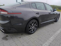 SPRZEDAM KIA STINGER 2.5T 304kM GT LINE AWD 2022 przeb.61yś Warszawa - zdjęcie 2