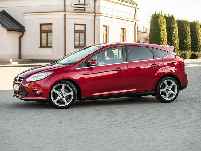 Ford Focus Titanium + ! 1.6i 150KM Manual ! Full Opcja ! Opłacony ! Zwoleń - zdjęcie 12