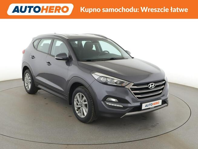 Hyundai Tucson auto klima navi pdc kamera grzane fotele Warszawa - zdjęcie 10