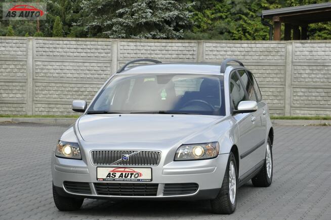 Volvo V50 1,6D 110KM Serwis Momentum Węgrów - zdjęcie 1