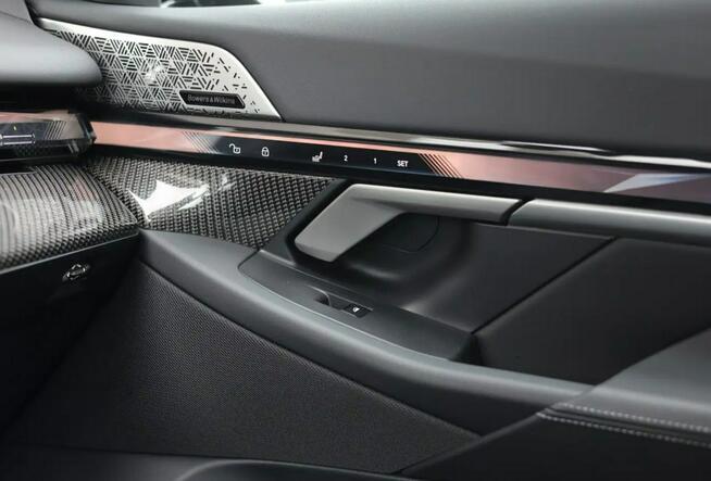 540d xDrive, rabat 116 100 zł , Pakiet sportowy M Pro, Bogata wersja ! Warszawa - zdjęcie 11