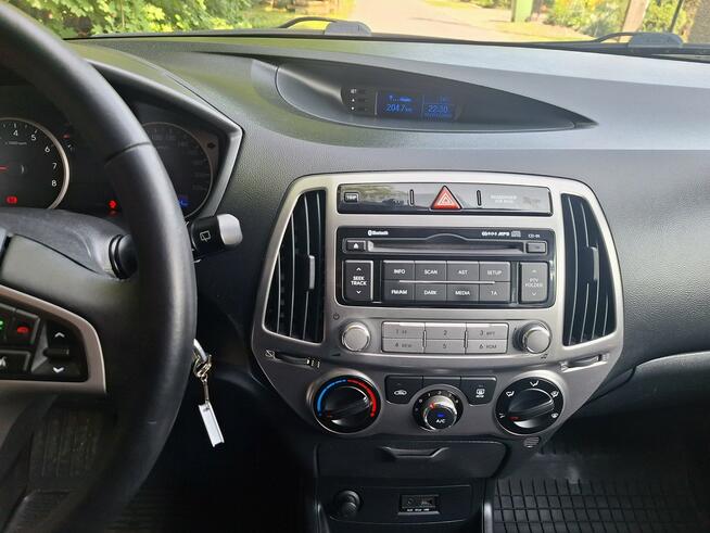 Hyundai i20 Fifa World Cup Edition- zadbany serwisowany Siewierz - zdjęcie 11