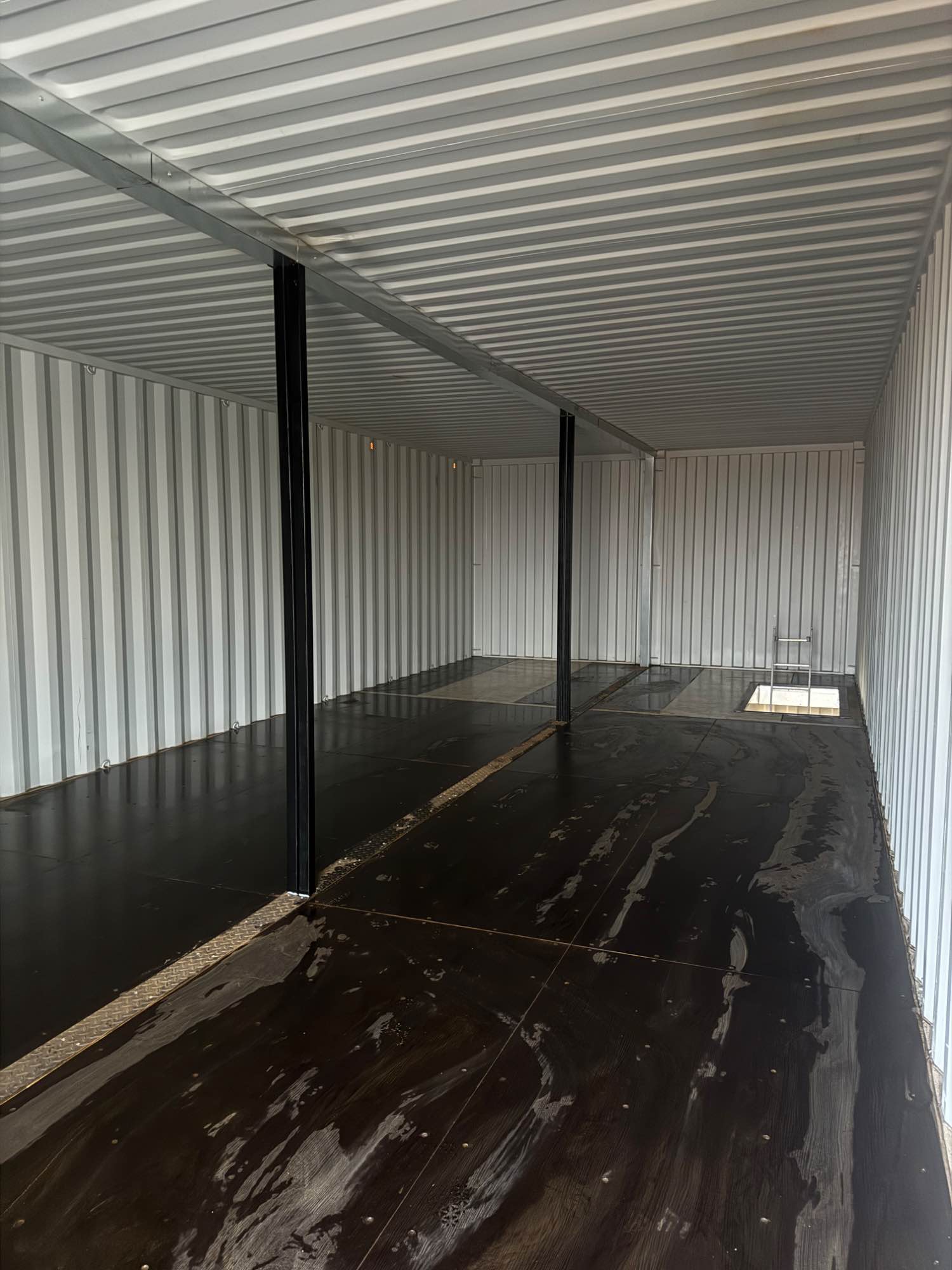 Adaptacja kontenerów morskich – rozwiązania modułowe Śródmieście - zdjęcie 5