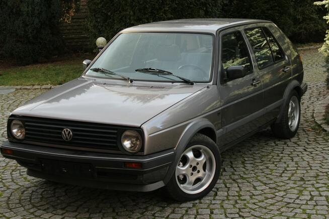 Volkswagen Golf Benzyna 5 drzwi Oldtimer 1988 Lubań - zdjęcie 6