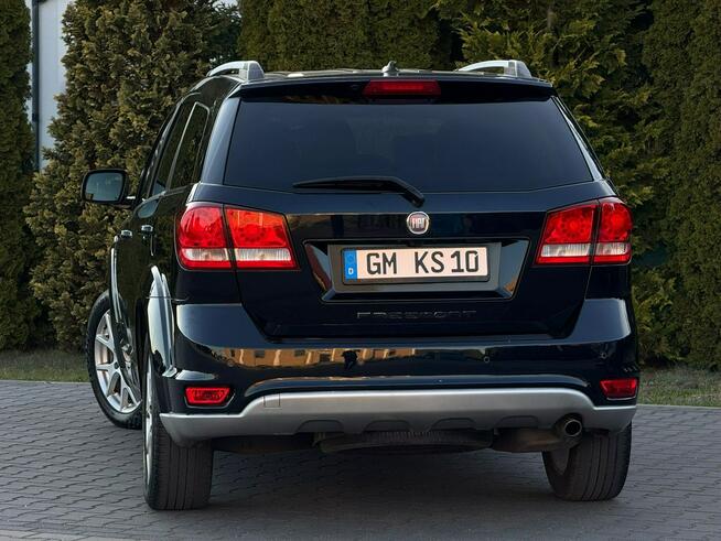 Fiat Freemont 2.0 Diesel 7 foteli Skóry Manual 6 Biegów Alufelgi Ostrów Mazowiecka - zdjęcie 11