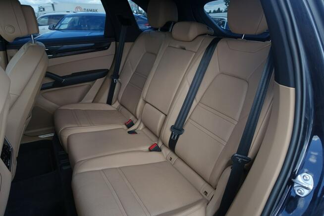 Salon Polska! Pakiet Porsche Design! Kamera 360! Pneumatyka! FV 23%! Pęcice - zdjęcie 12