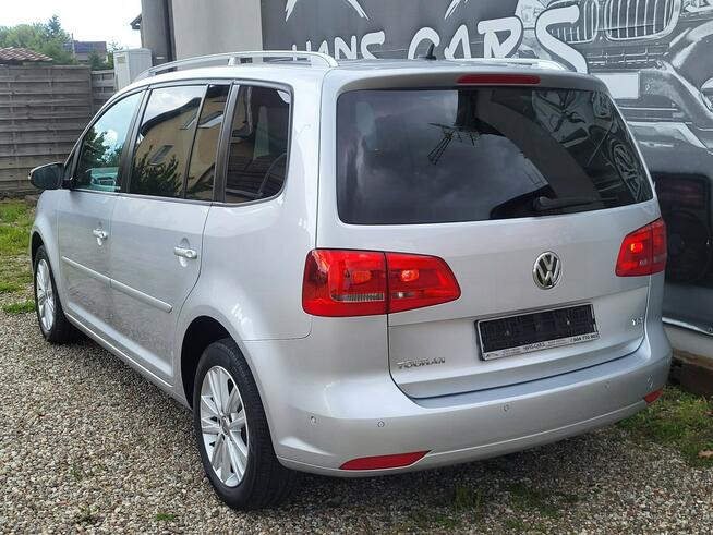 Volkswagen Touran *AUTOMAT*bi-xenony*ledy*klimatronik*alu*z Niemiec* Dąbrowa - zdjęcie 4