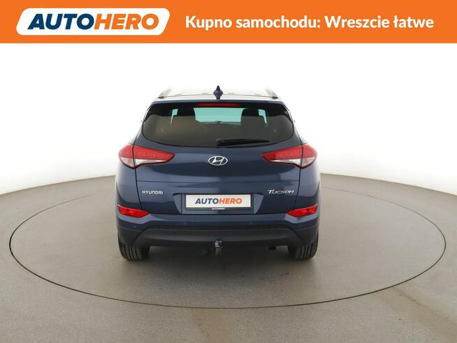 Hyundai Tucson navi auto klima grzane fotele manual pdc Warszawa - zdjęcie 6