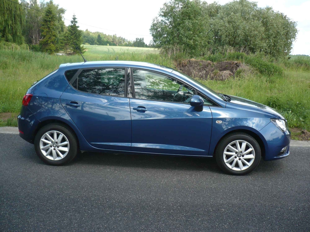 Seat Ibiza 1.4 85km. Niski Przebieg. Piękny kolor. Sztum - zdjęcie 12