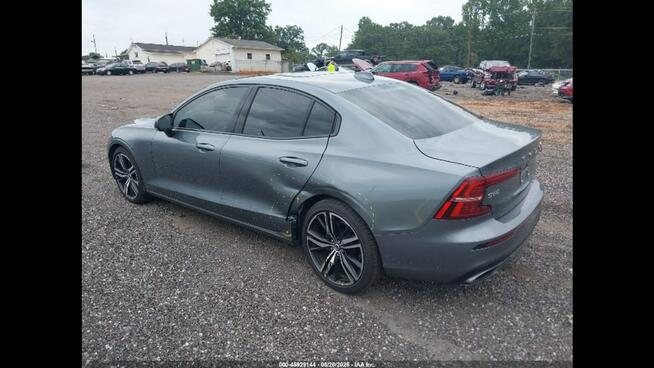 Volvo S60 R-DESIGN / AWD / T5 / niski przebieg Cieszyn - zdjęcie 5