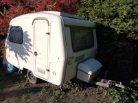 Sprzedam przyczepę campingową N-126 z hamulcem najazdowym Fabryczna - zdjęcie 2