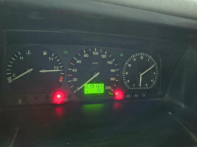 VW Transporter 1.9 TD Sierpc - zdjęcie 7