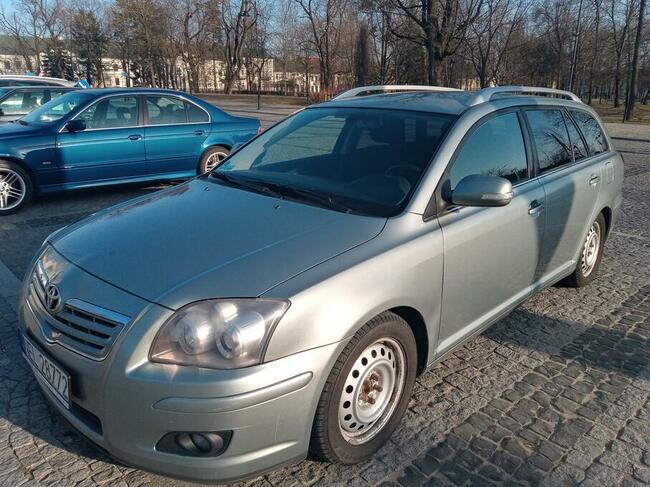 Toyota Avensis Kombi Suwałki - zdjęcie 3