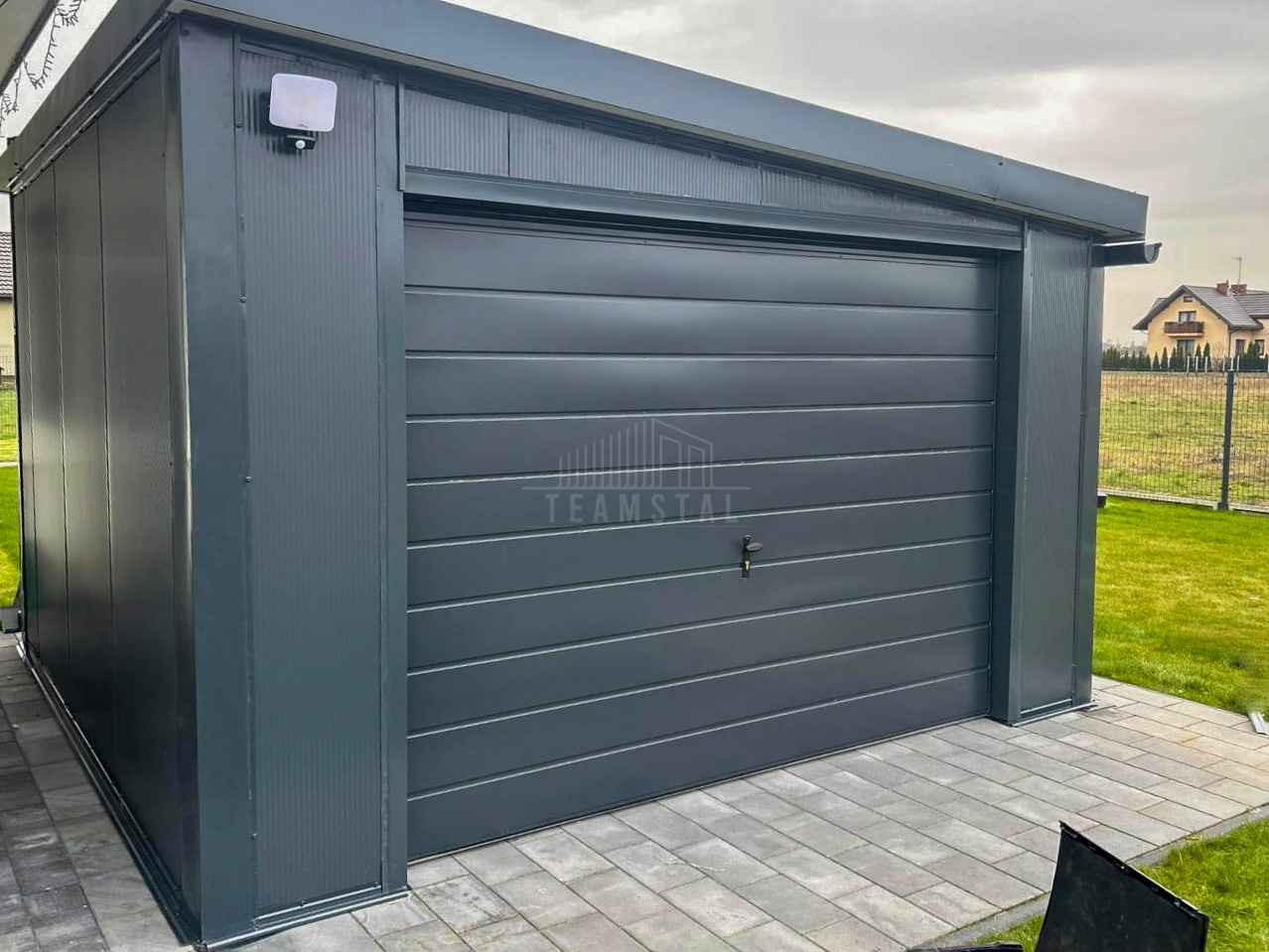 Garaż płyta warstwowa 4x4  Antracyt  Dach spad w prawo TS1237 Tarnów - zdjęcie 7