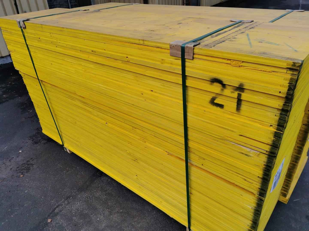 Sklejka trójwarstwowa 21x500x2000mm nieokuta II gat. Zamość - zdjęcie 4