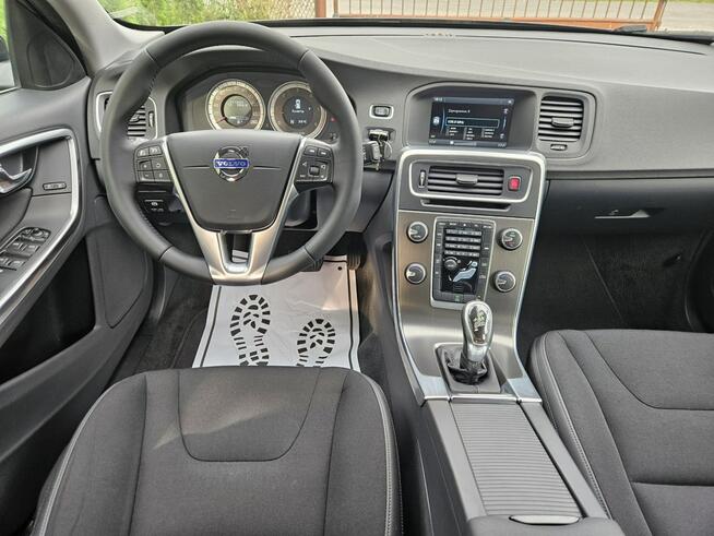 Volvo V60 2.0 diesel 5 cylindrów* Pełna Historia Serwisowa Opoczno - zdjęcie 8