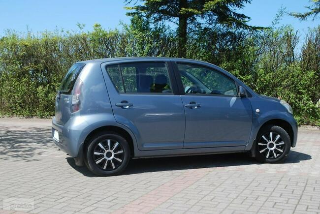 Daihatsu Sirion Słupsk - zdjęcie 3