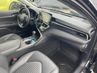Toyota Camry Salon Polska Hybryda Skóra Kamera 218KM Gliwice - zdjęcie 8