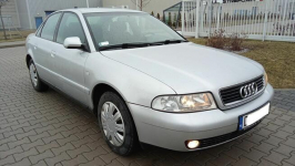Audi a4 sedan lift 1.6 benz. bardzo zadbane