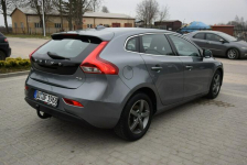 Volvo V40 1.6D 2015r Navi/ Klima/ Tempomat/ Hak/ Sprowadzony Majdan Sieniawski - zdjęcie 9