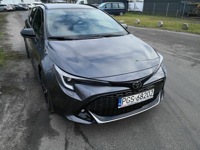 Sprzedam Toyotę Corollę Ts Kombi GR Sport Rok 2024 1.8 plus Szelejewo Pierwsze - zdjęcie 8